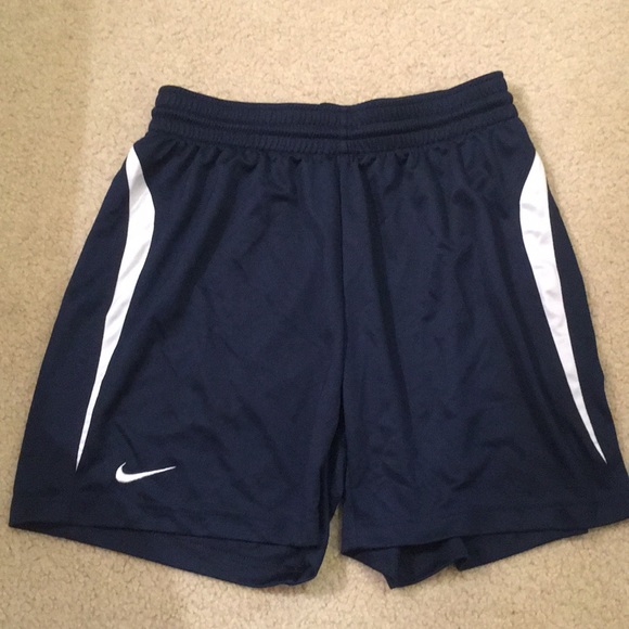 Nike Pants - ✨HP✨ Nike dri-fit shorts